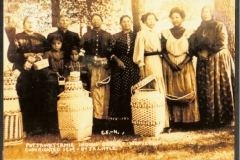Pottawattamie-Indain-Basket-Weavers